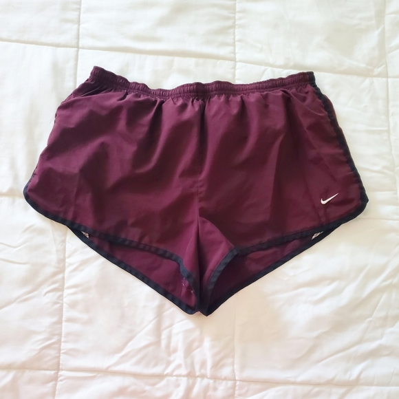 Nike Pants - NIKE SHORTS